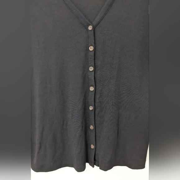 Marine Layer Lexi Ribbed Button Top - Picture 5 of 7